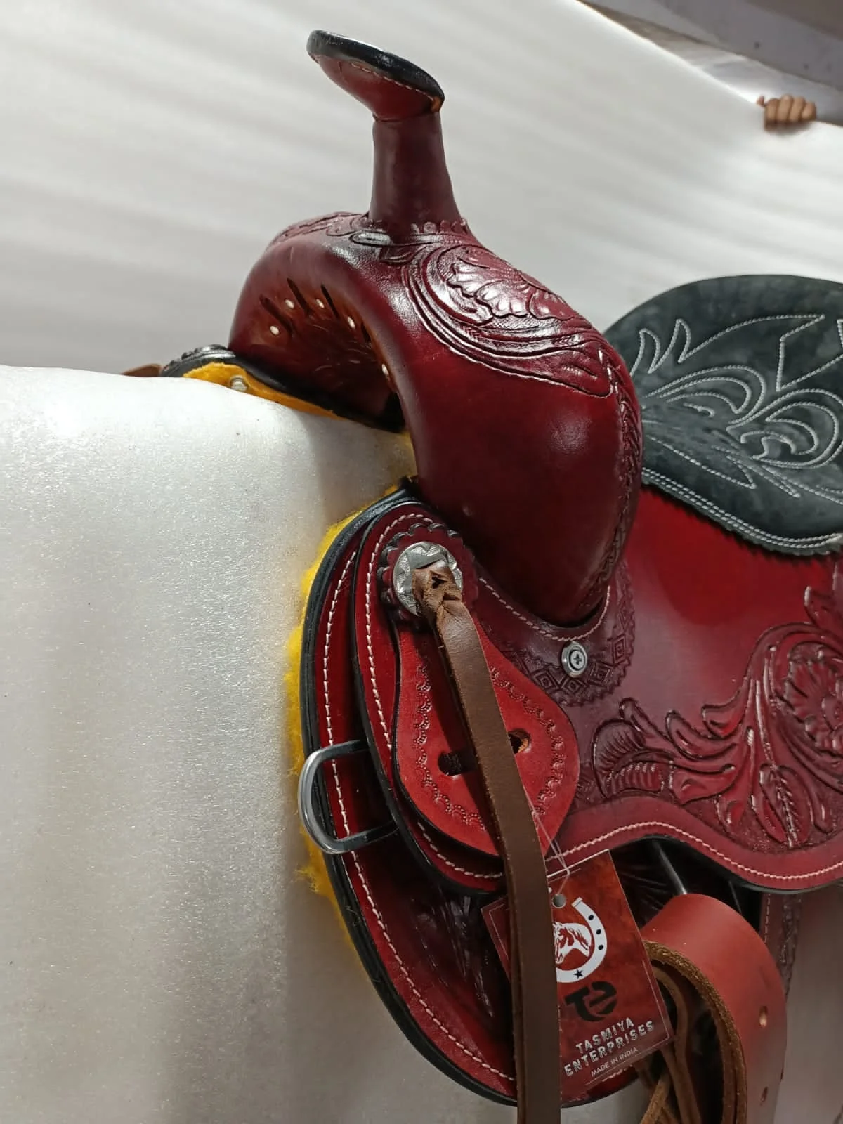 Tasmiya Enterprises Leather Horse Saddle Western Barrel Horse Tack Set