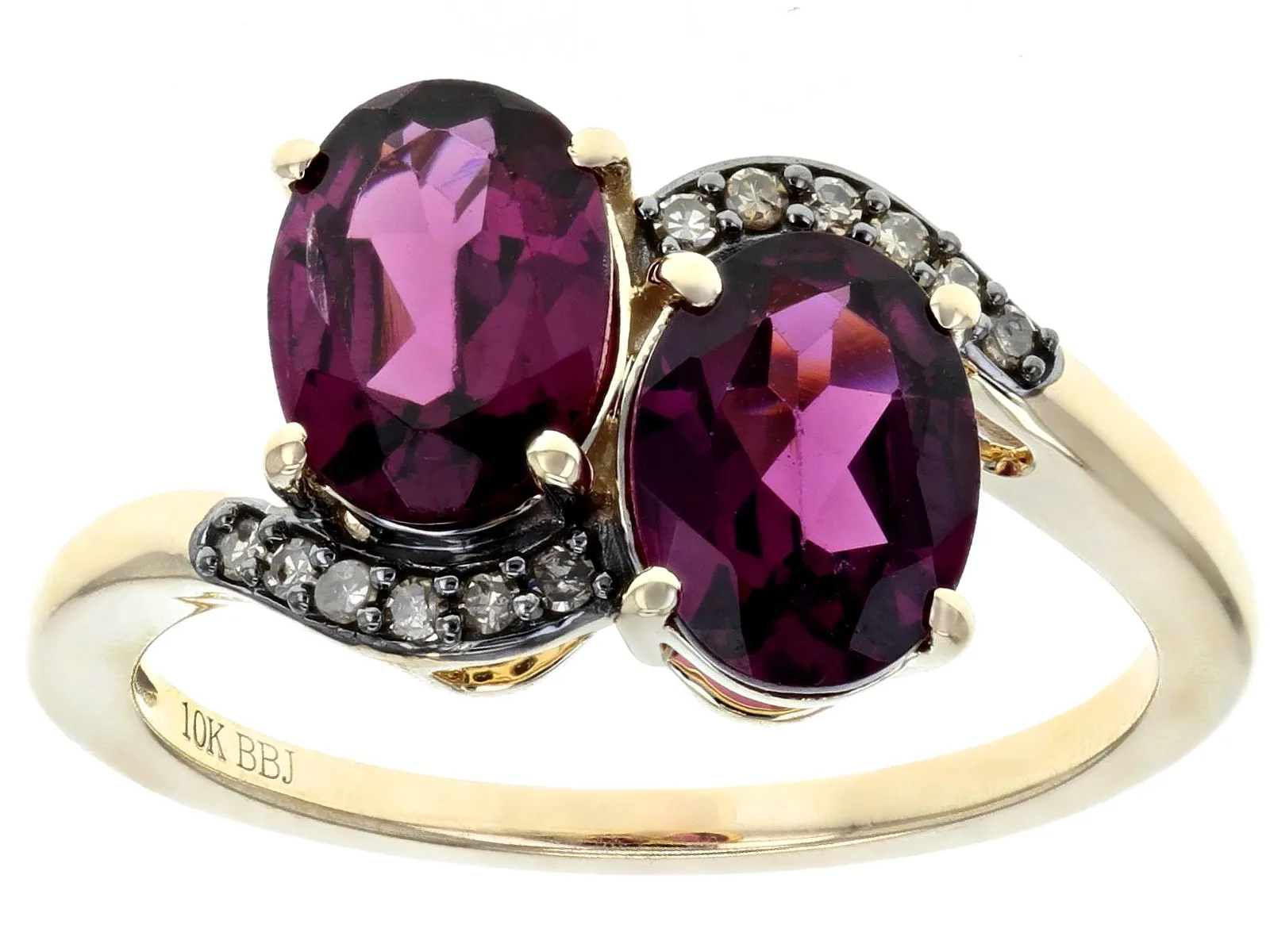 Grapevine Gleam: Grape Color Garnet 10k Yellow Gold Ring  Elegant Fine 