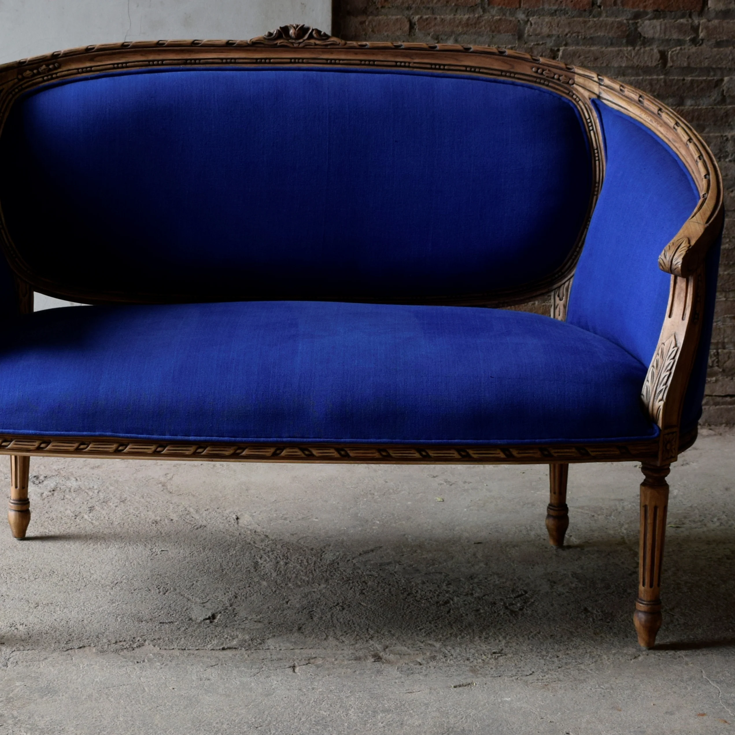 French Furniture Carved Classic Sofa Buy Sofa,French Carved Sofa