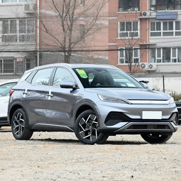 BYD 위안 SUV 상당히 깨끗한 자동 변속기 AWD 드라이브 R15 타이어 사이즈 가벼운 가죽 인테리어 전기 연료 왼쪽 ...