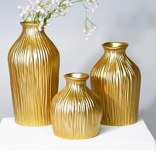 Contemporary Metal Flower Vase White Powder Coated Flower Vase Table