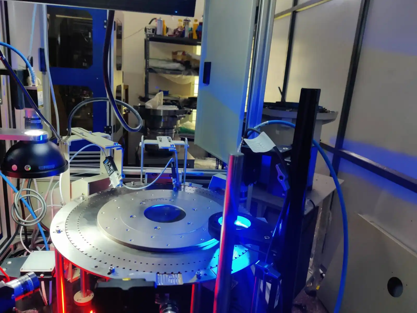 Quality Control Sorting Machine For Fasteners Using Vision Inspection ...