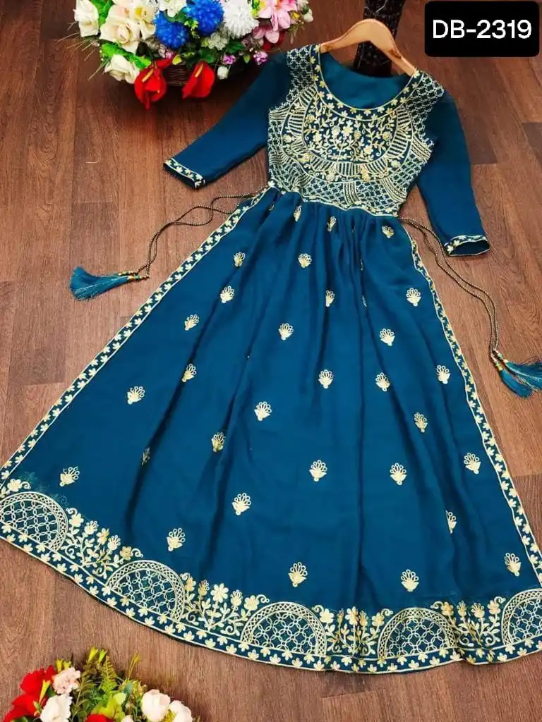 Indian Traditional Women Wear Salwar Kameezsuit Foe Wedding Wear And ...