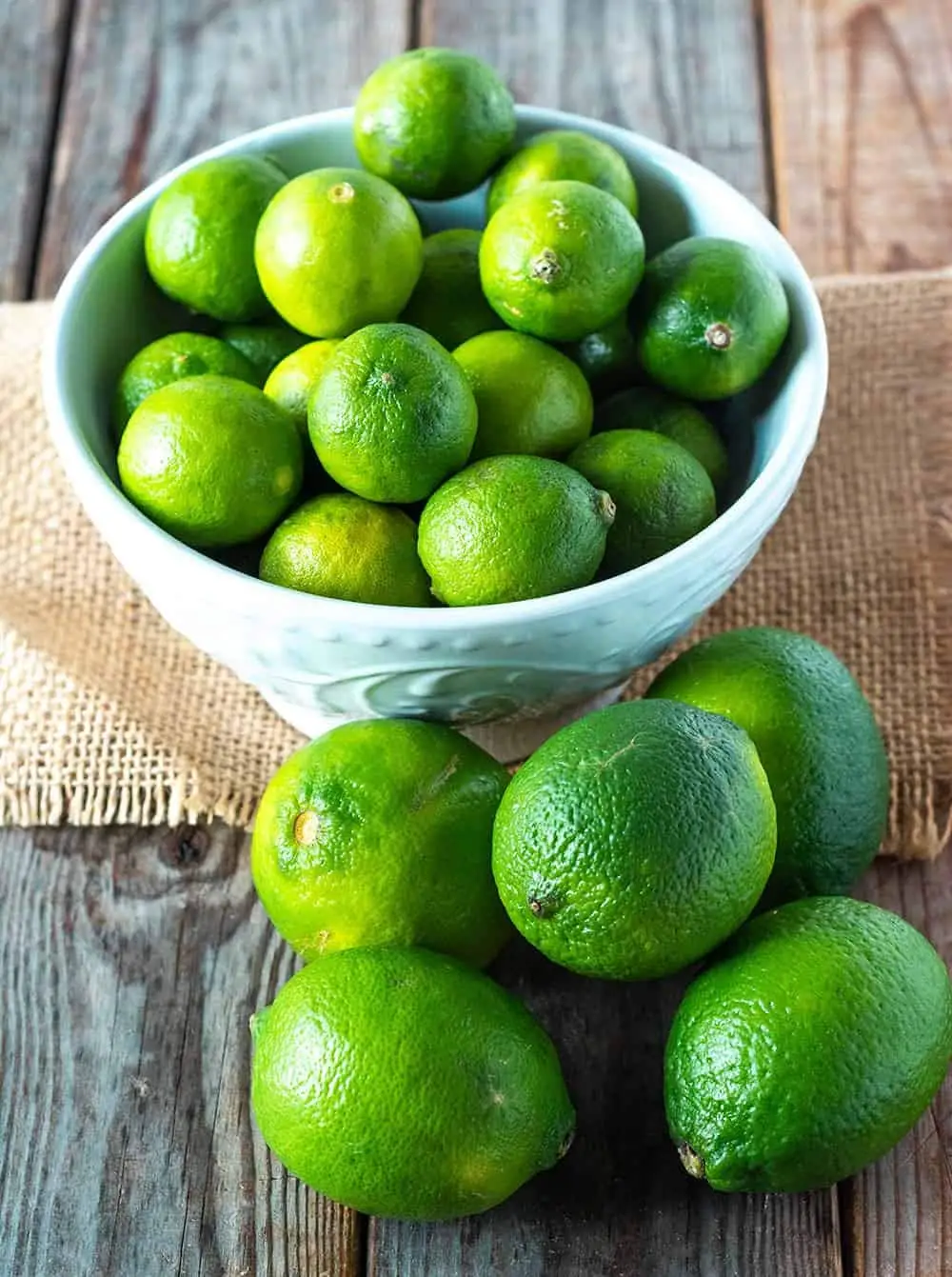 Fresh Green Seedless Lime And Lemons From Vietnam For Export - High ...