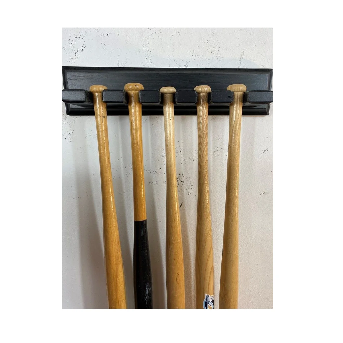 Bulk Wholesale High Quality Wooden Baseball Bats Strike Stick From