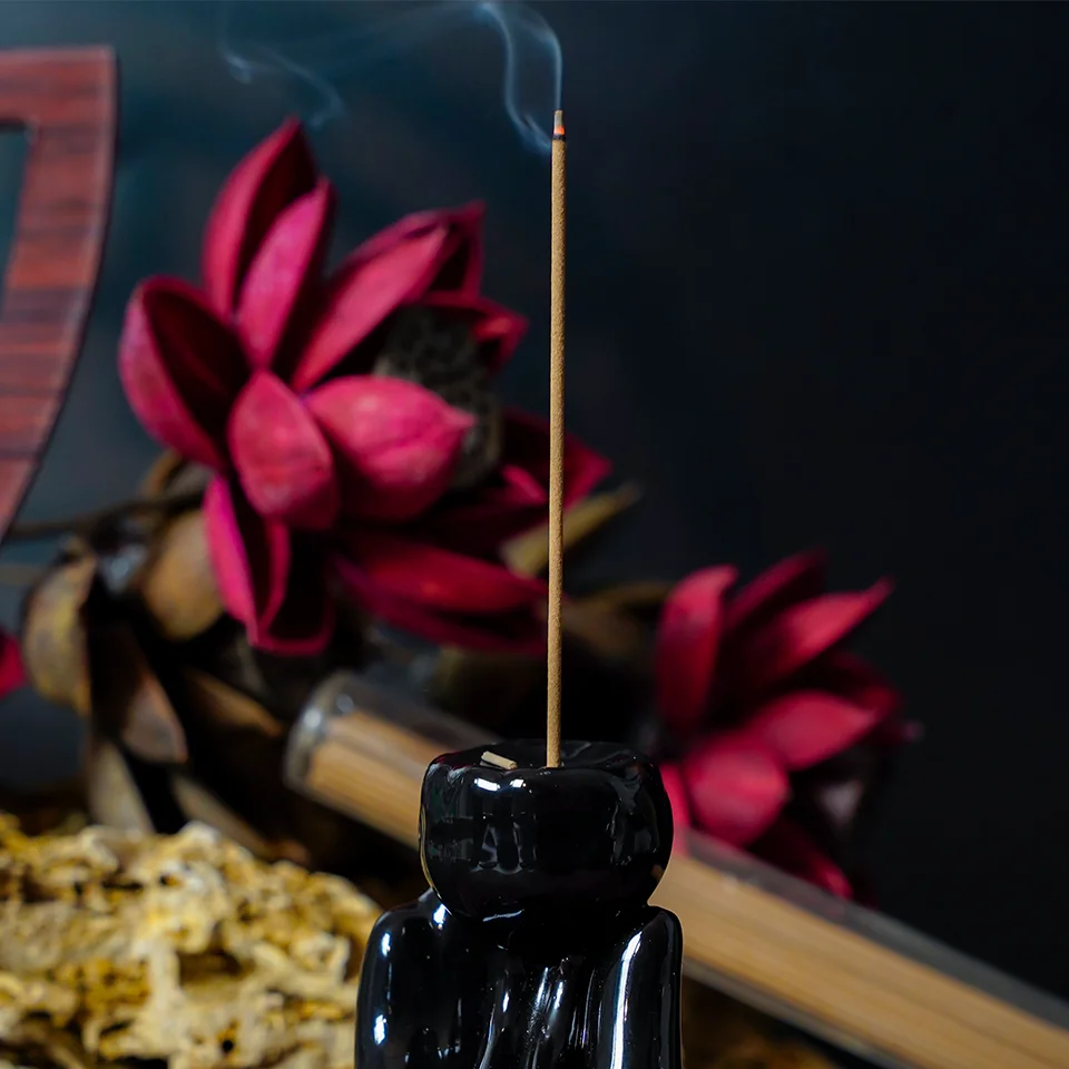 Agarwood Oud Incense Stick In Vietnam Incense Cones For Sale With The