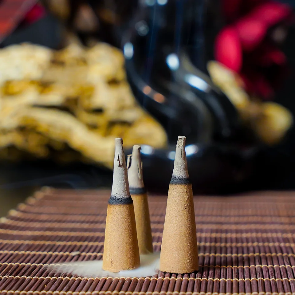 Agarwood Oud Incense Stick In Vietnam Incense Cones For Sale With The