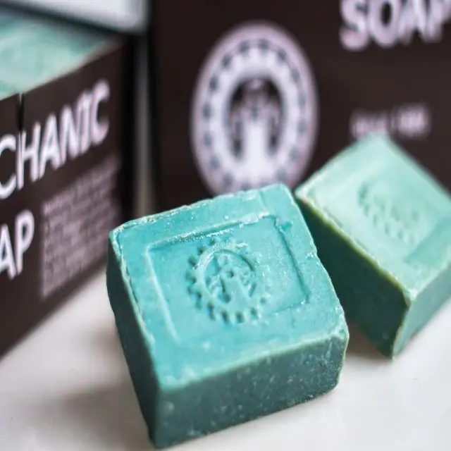 Heavy Duty Homemade Soap Fast And Effective Cleaning Mechanic Oil