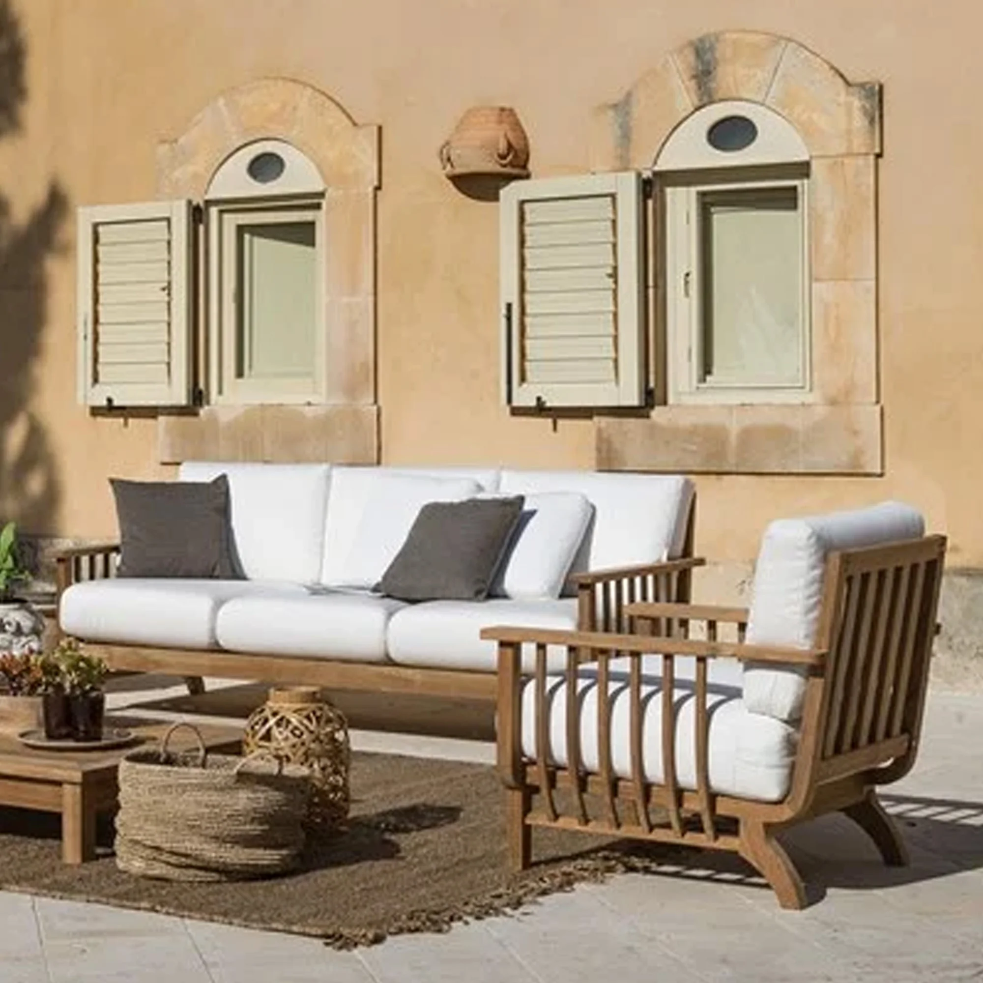 Luxury Modern Wooden Furniture Garden Sofa Set Patio Outdoor Alma