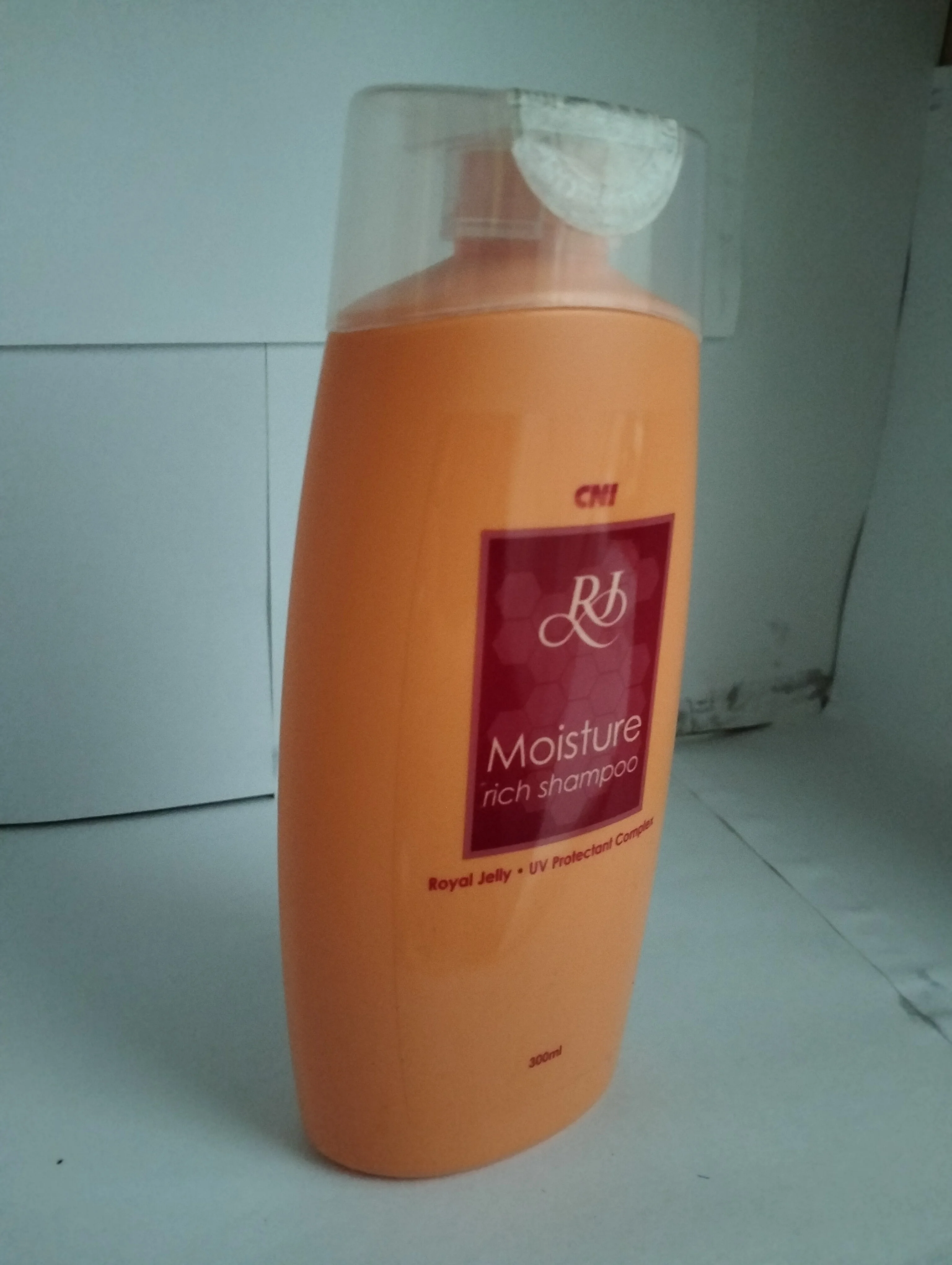 2023 Manufacture Rj Moisture Rich Shampoo 300ml Formulated To Deeply