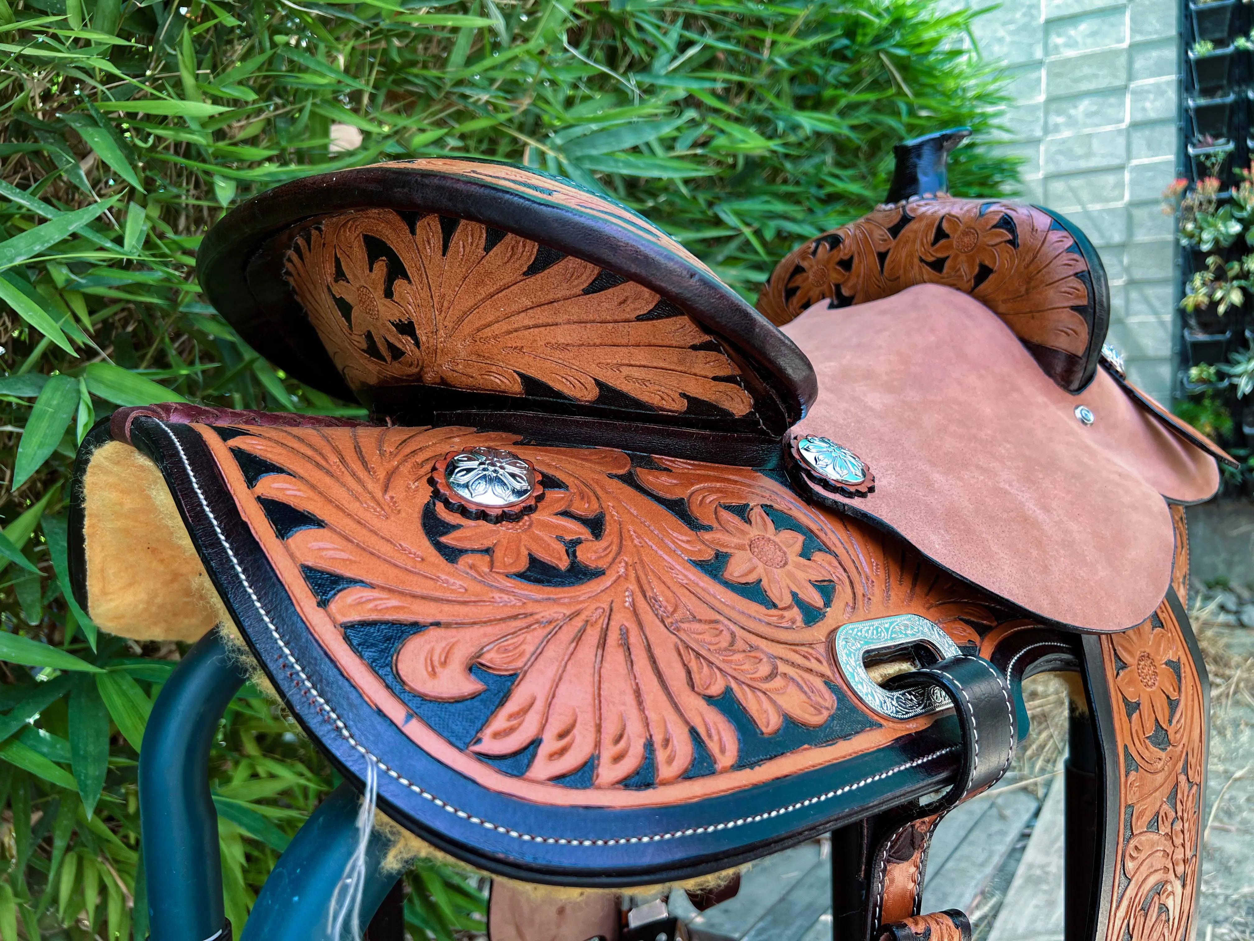 Horse Saddle Leather Western Saddle Hand Tooled Design Leather Horse ...