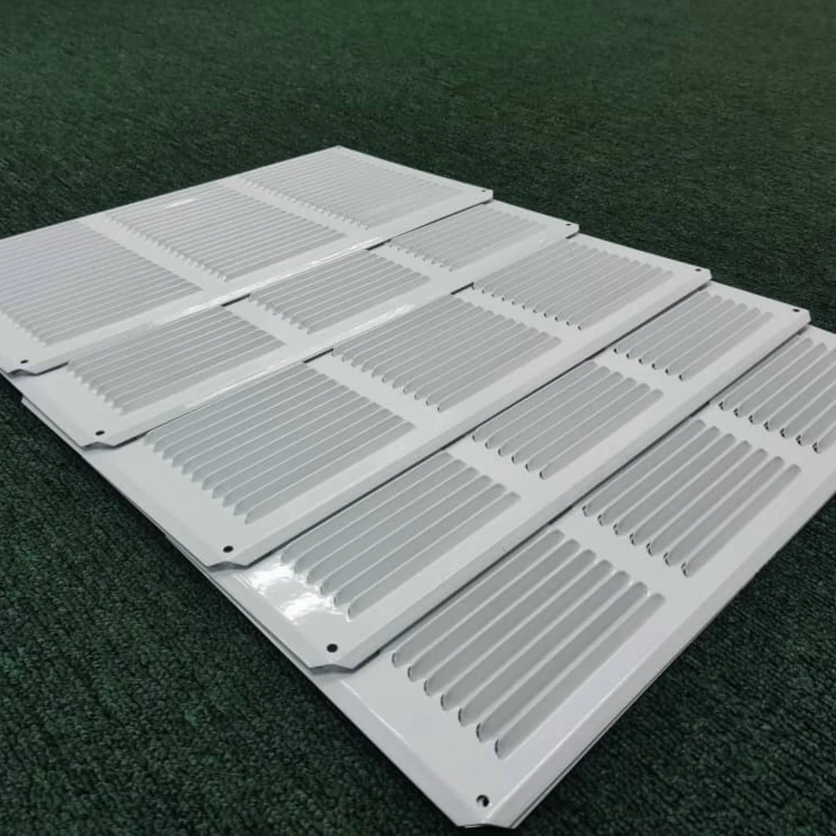 Maxzvent Ceiling Air Vent White In Colour High Quality Aluminium For