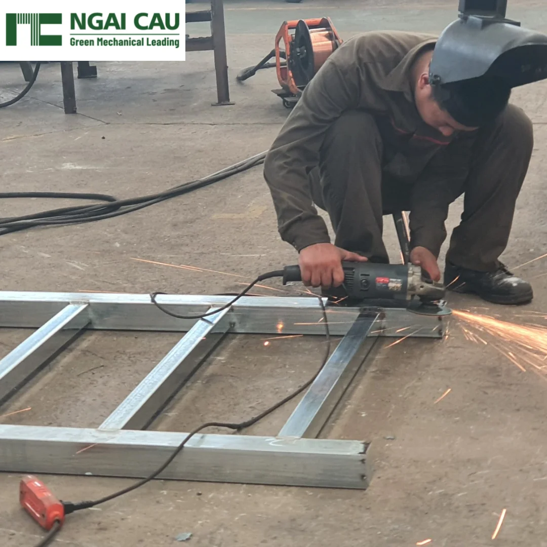 Producing Multipurpose Steel Fence In Vietnam Following Customers ...