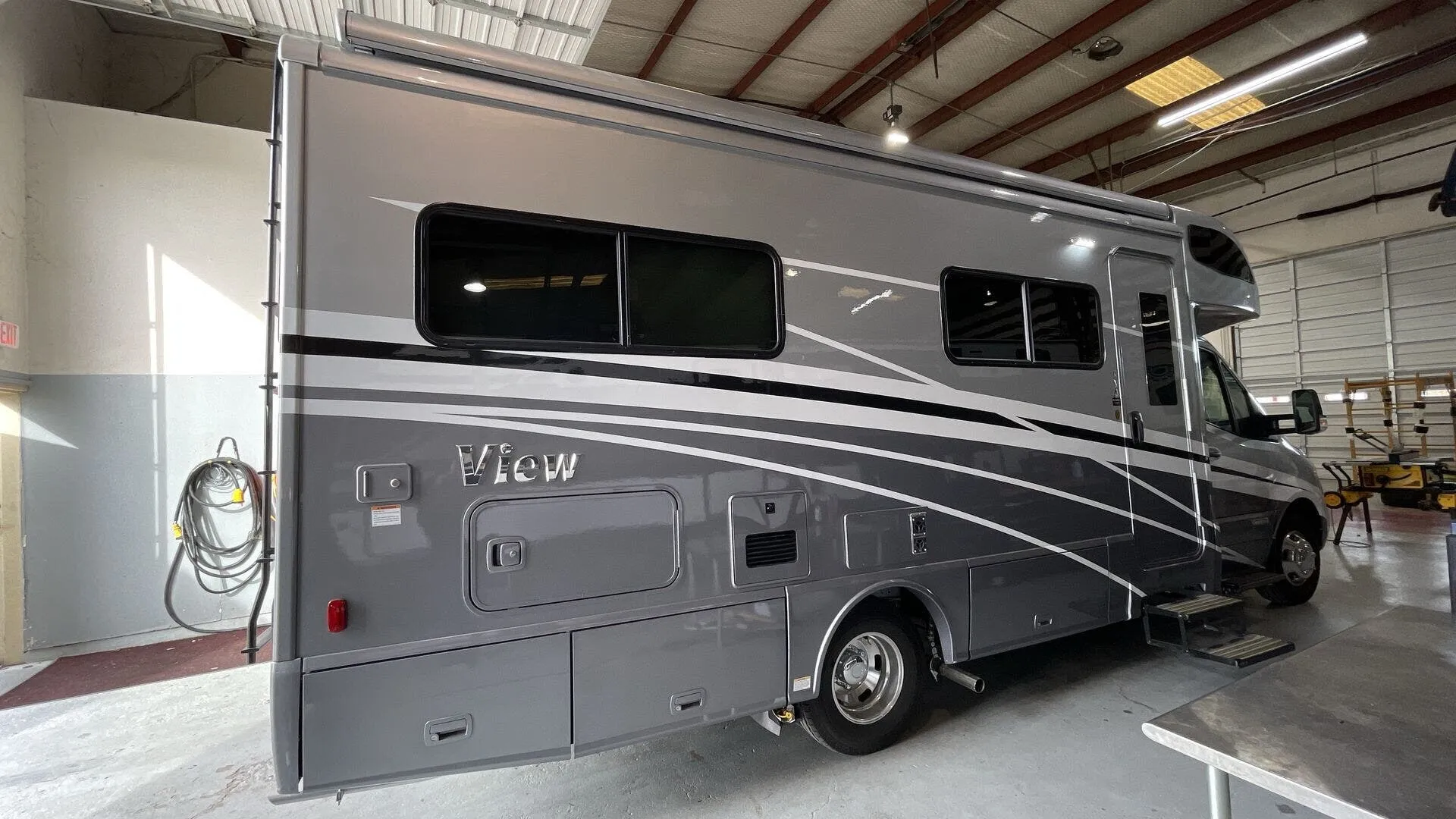 Winnebago Rv Camper Motorhome Caravan Buy X Motorhome