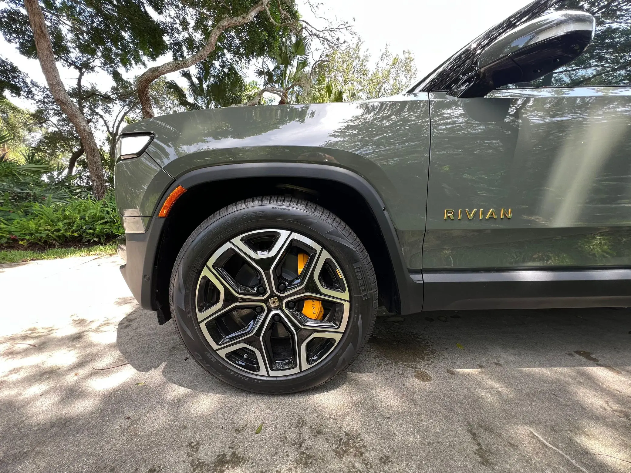 2023 Rivian R1s Launch Edition Quadmotor Awd Large Battery Pack Ocean