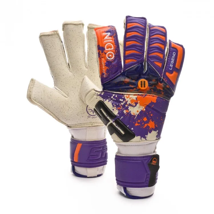 Professional Goalkeeper Gloves Soft And Besttop Quality Elegant Design