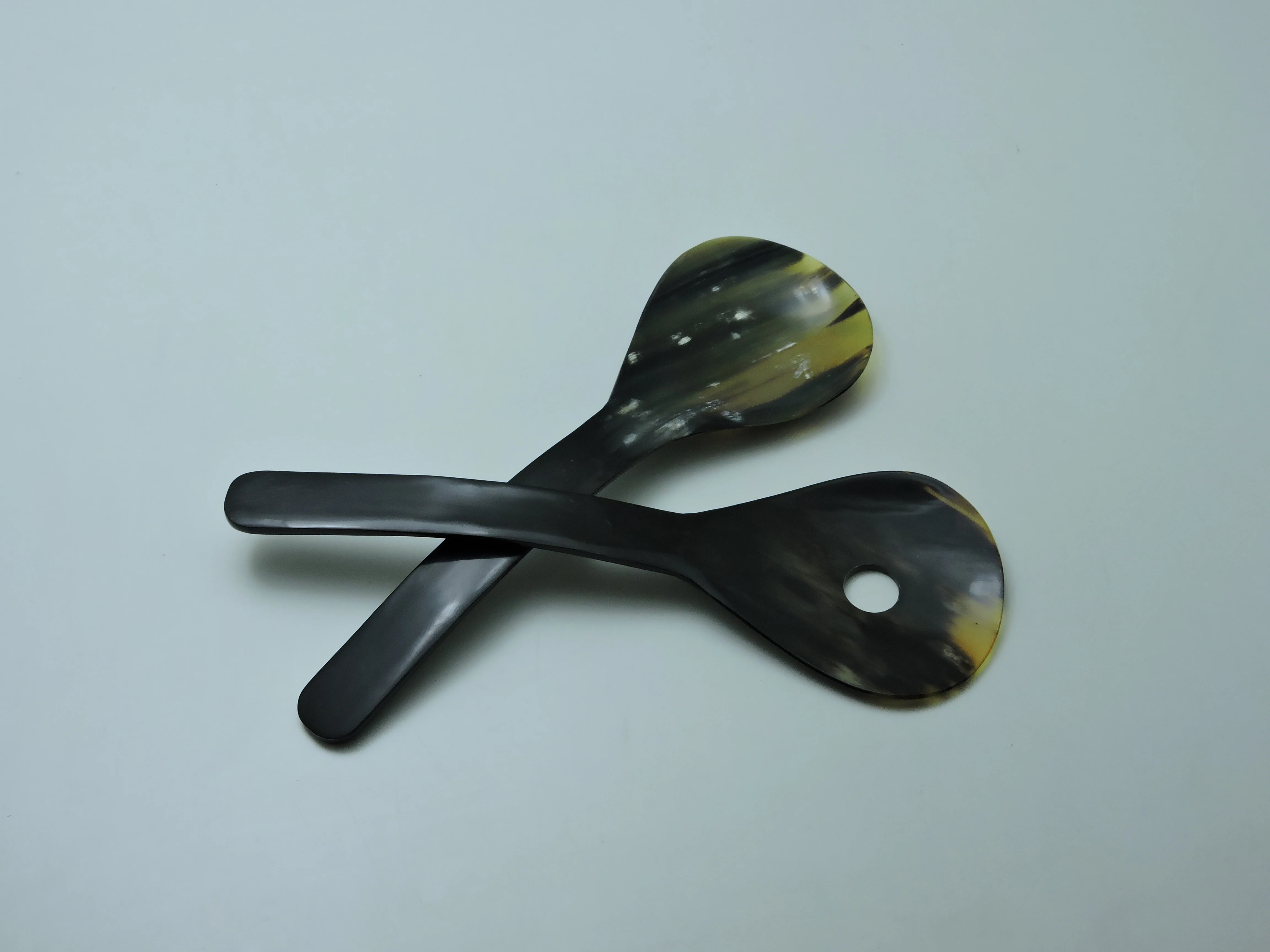 Modern Design Mango Wood Black Color Salad Server Set Restaurant Office ...