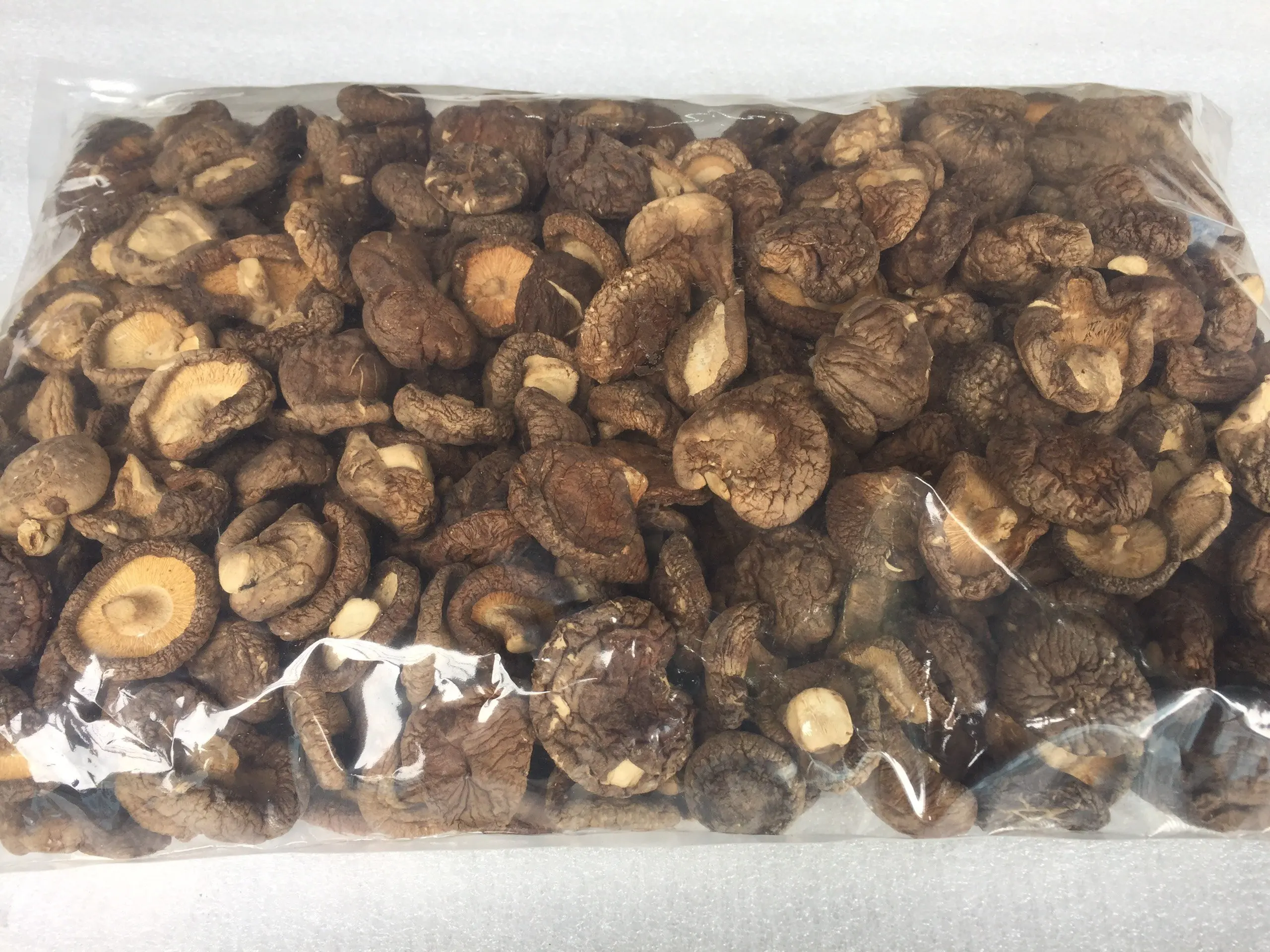 Mushroom Prices Shiitake Mushroom Dried Red Reishi Whole High Quality ...