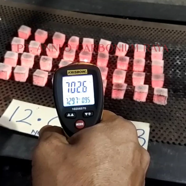 Charcoal Charcoal Briquettes Black Ant Cococha Coconut Briquettes