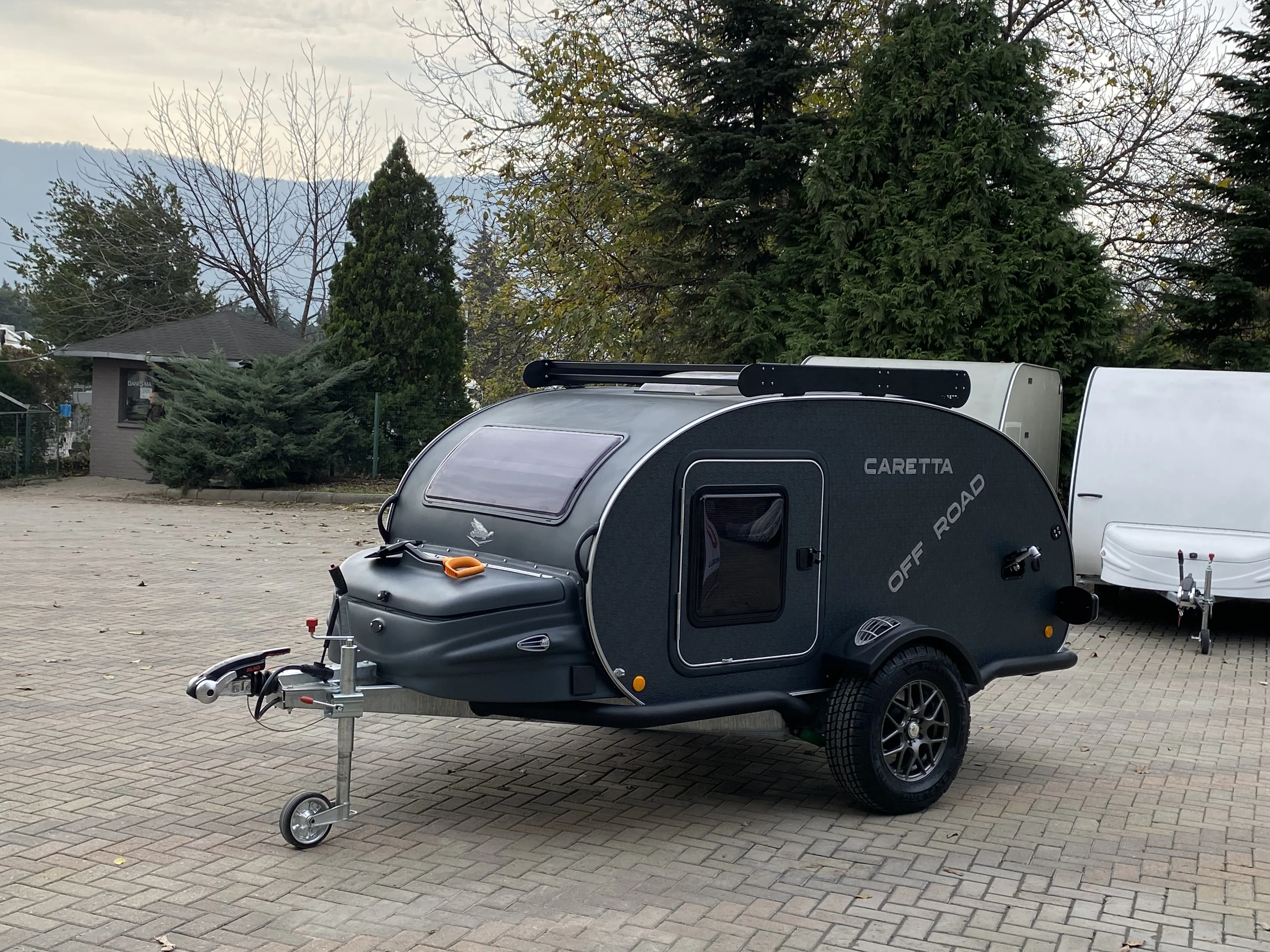 Caretta Offroad Teardrop Rv Trailer 4x4 Lux And Aggresive Caravan For ...