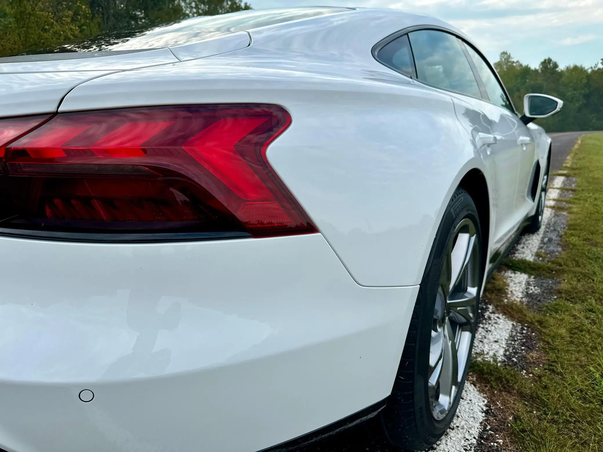 2022 Audii Etron Gt 522 Horsepower With Boost Function Dual Motor Awd Adaptive Air Suspension