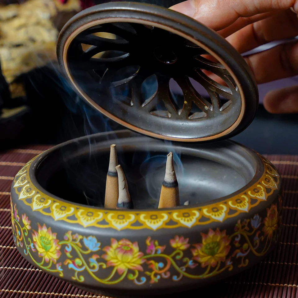 Agarwood Oud Incense Stick In Vietnam Incense Cones For Sale With The