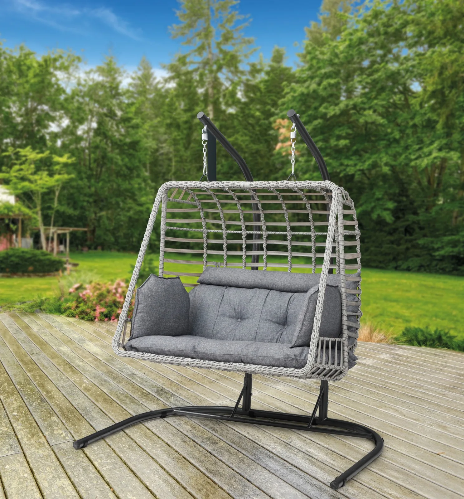 Outdoor Rattan Wicker Double Seat Hanging Egg Swing Chair With Metal
