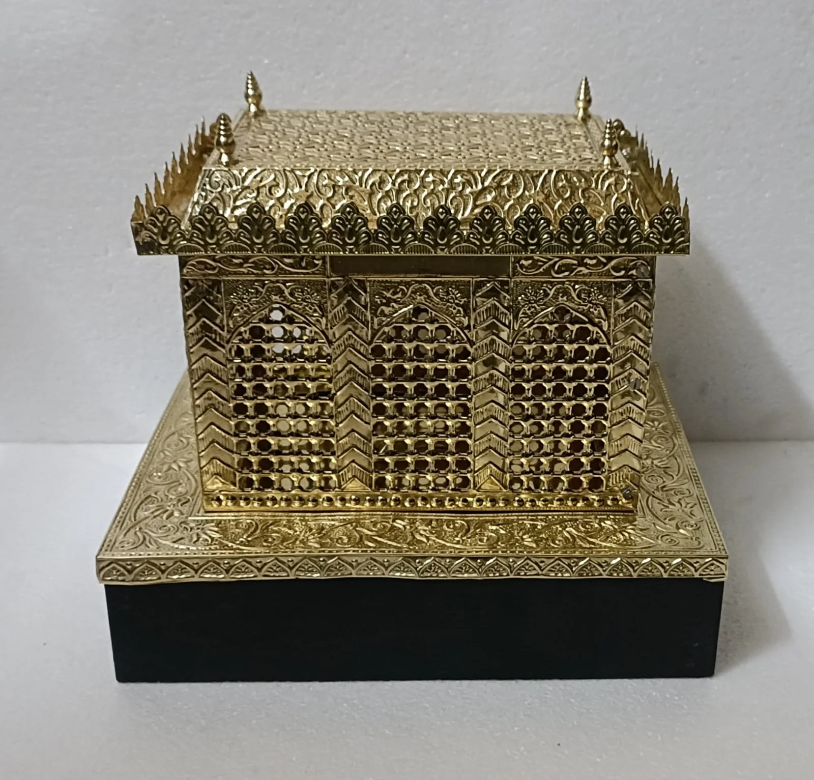 High Quality Unique Golden Brass Zari Imam Hussain As Religious Islamic