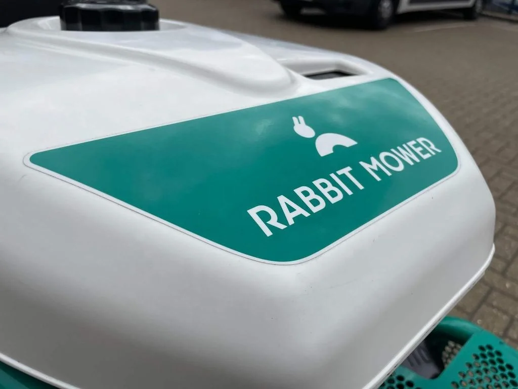 Intelligent Orec Rabbit RM882 Lawn Mower - Electric Start