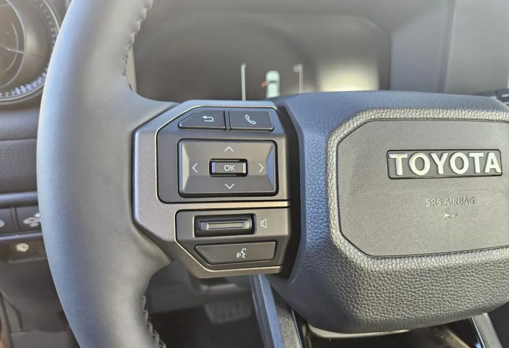 Toyota Land Cruiser Prado 250 VX-L 2.4L ESSENCE TURBO AUTOMATIQUE NEW ...