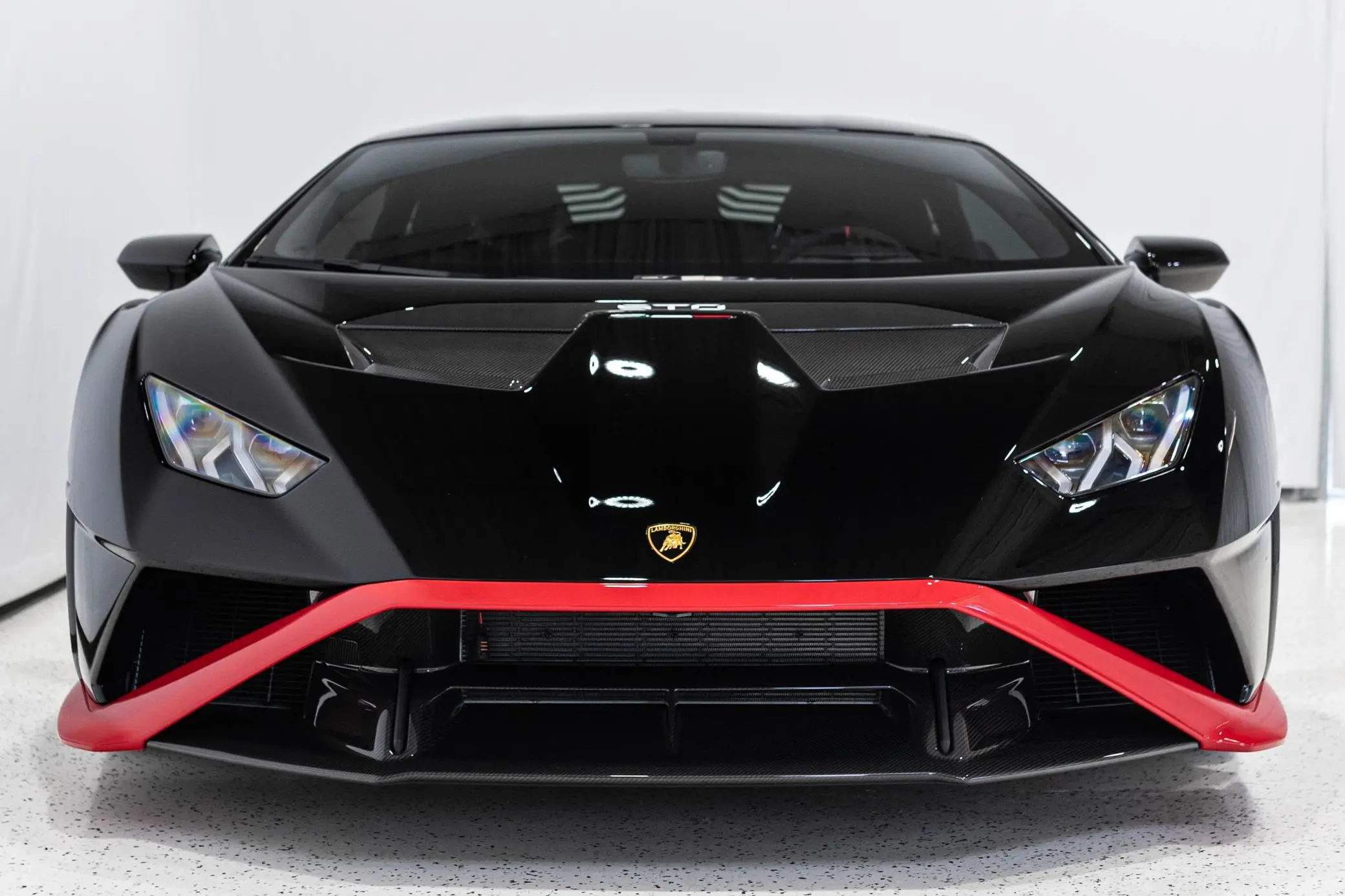 Used 2023 Lamborghini Huracan Sto Car - Buy Used 2023 Lamborghini ...