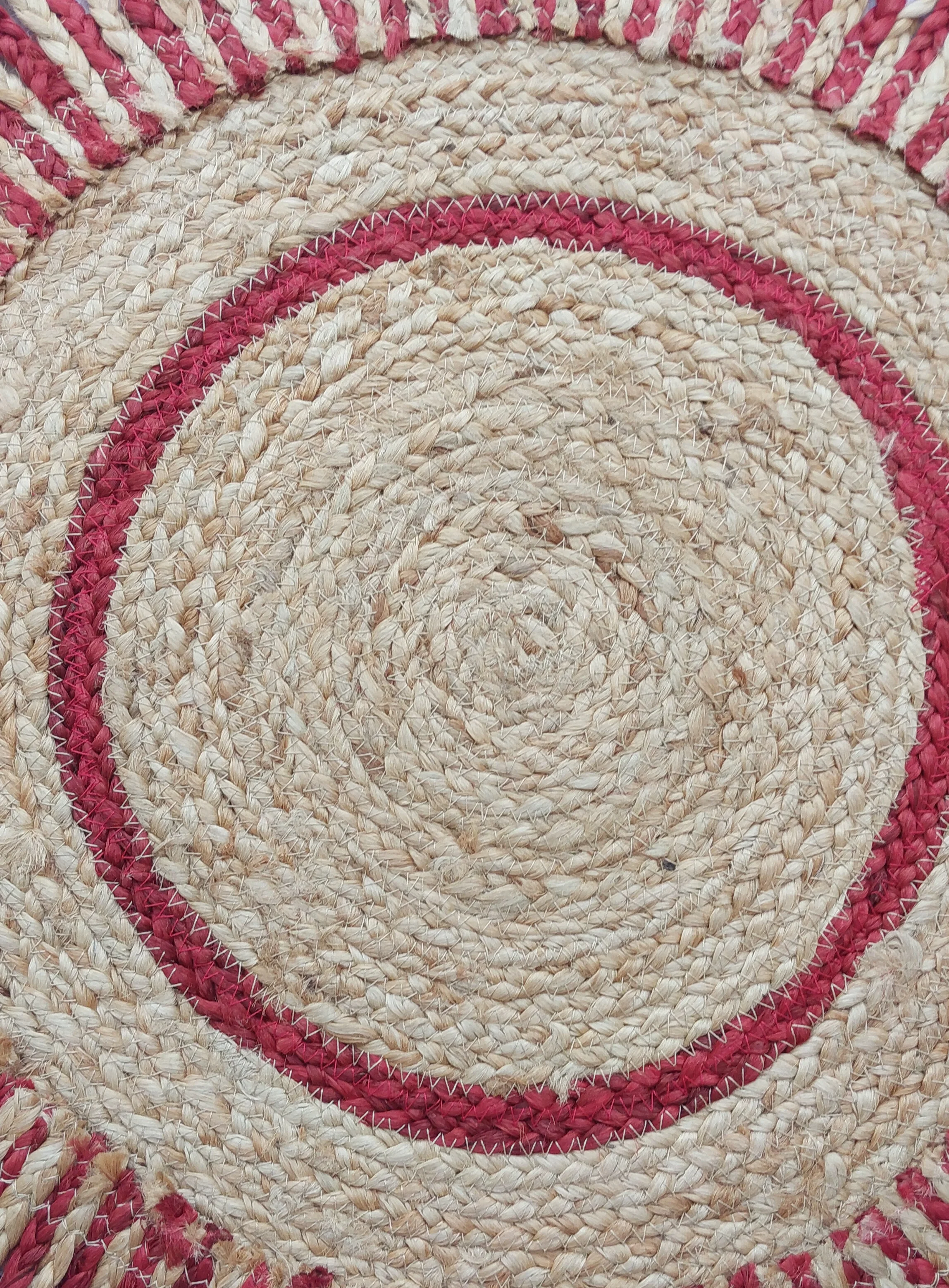 Top Quality Jute Rug Scallop Design Handmade Round Braided Embroidered ...