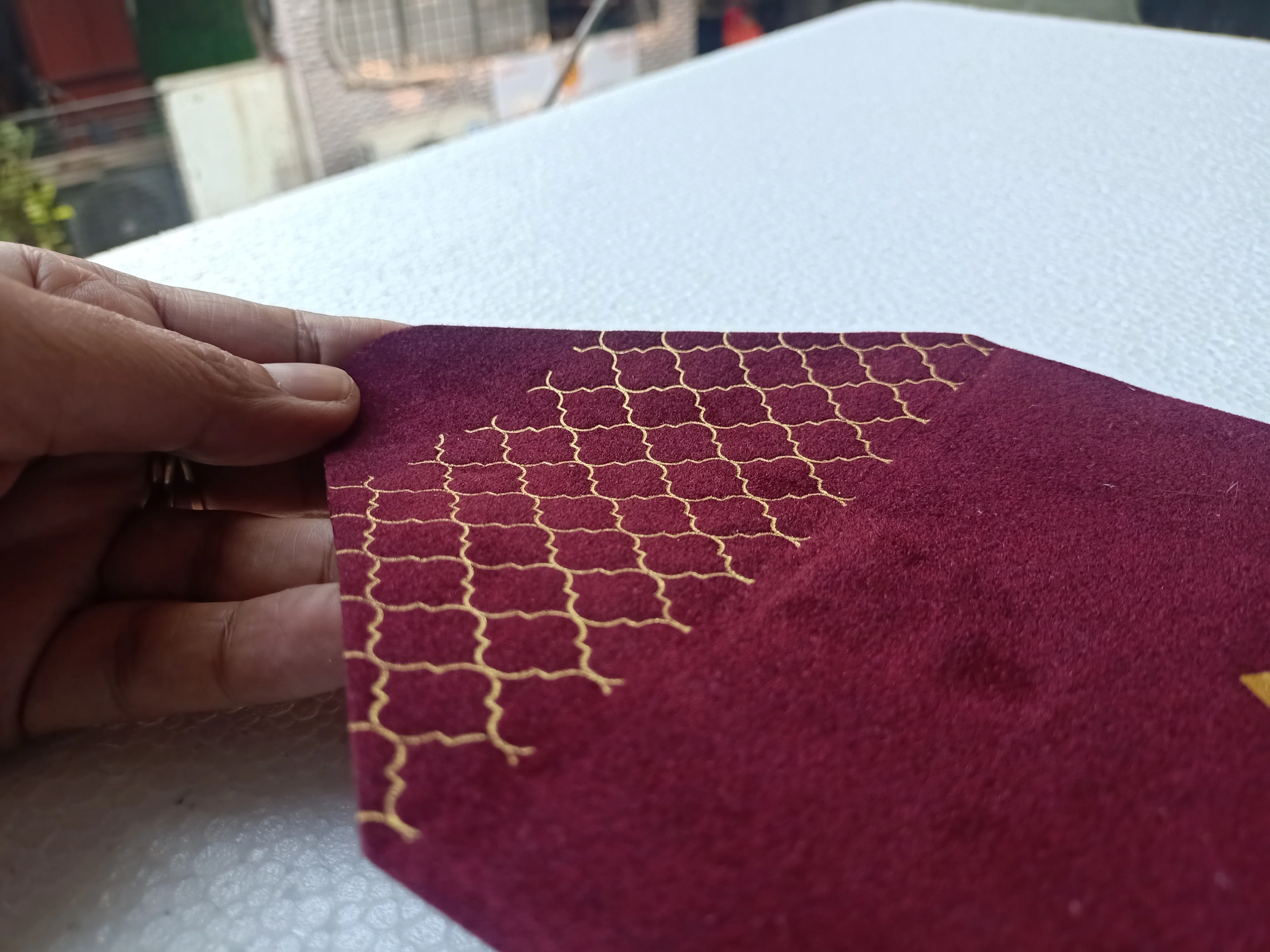 Custom Made Velvet Flock Paper Envelopes With Foil Stamping Suitable