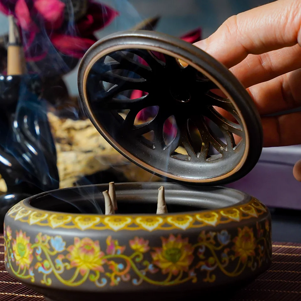 Agarwood Oud Incense Stick In Vietnam Incense Cones For Sale With The