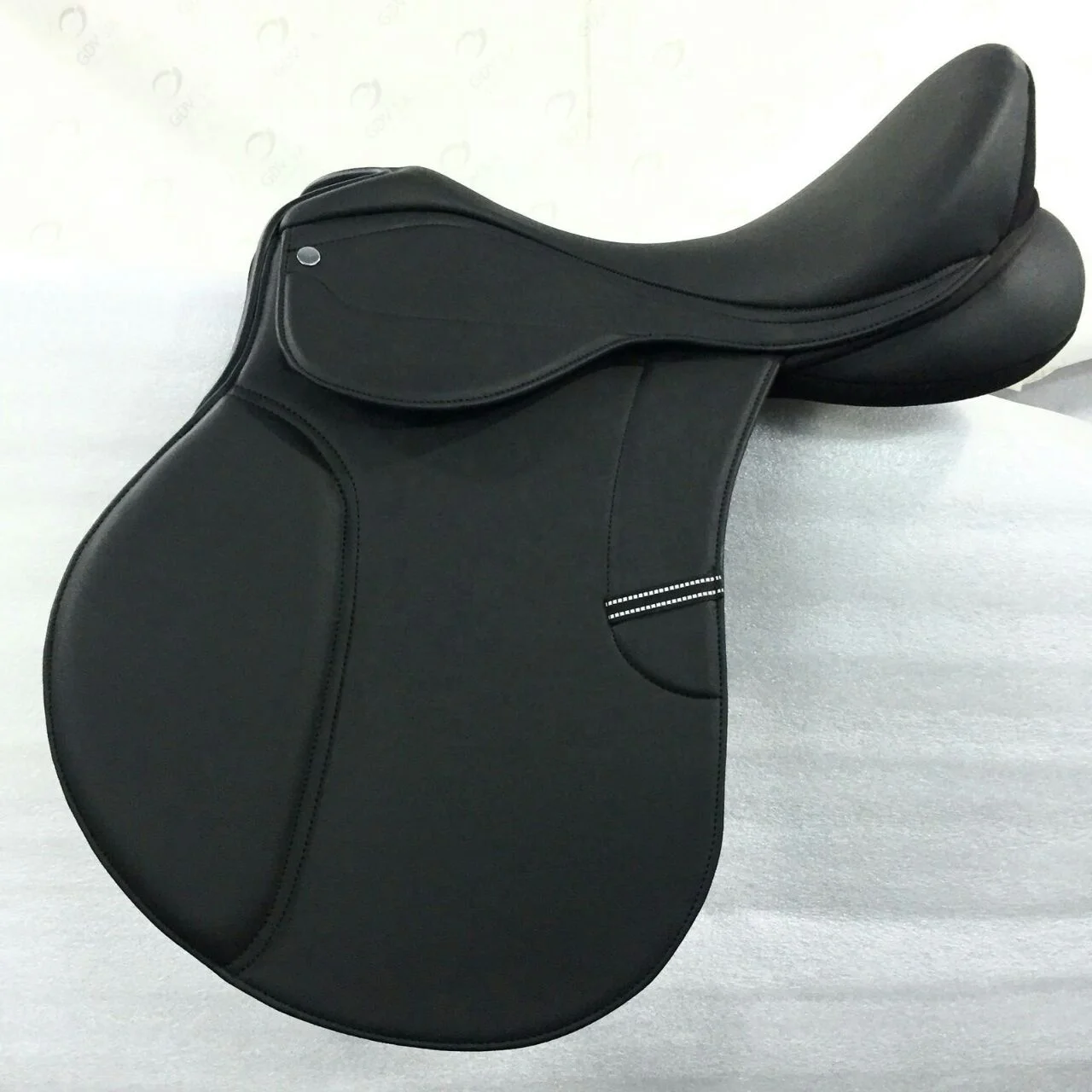 High Quality Synthetic Jumping Horse Saddle/ Customize Horse Jumping