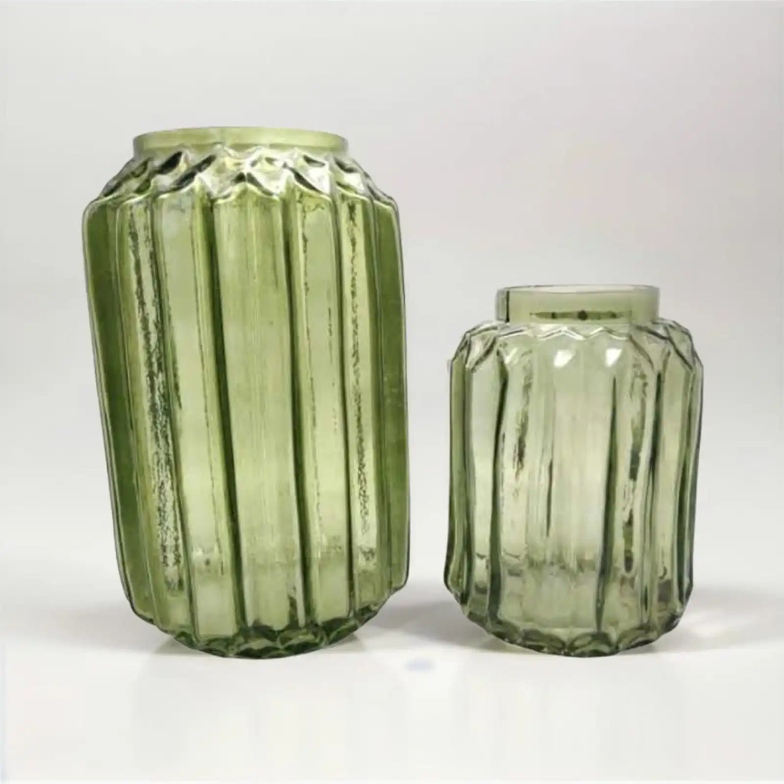 Modern Luxury Round Colorful Glass Vase For Wedding Customizable Size For Flower Arrangements