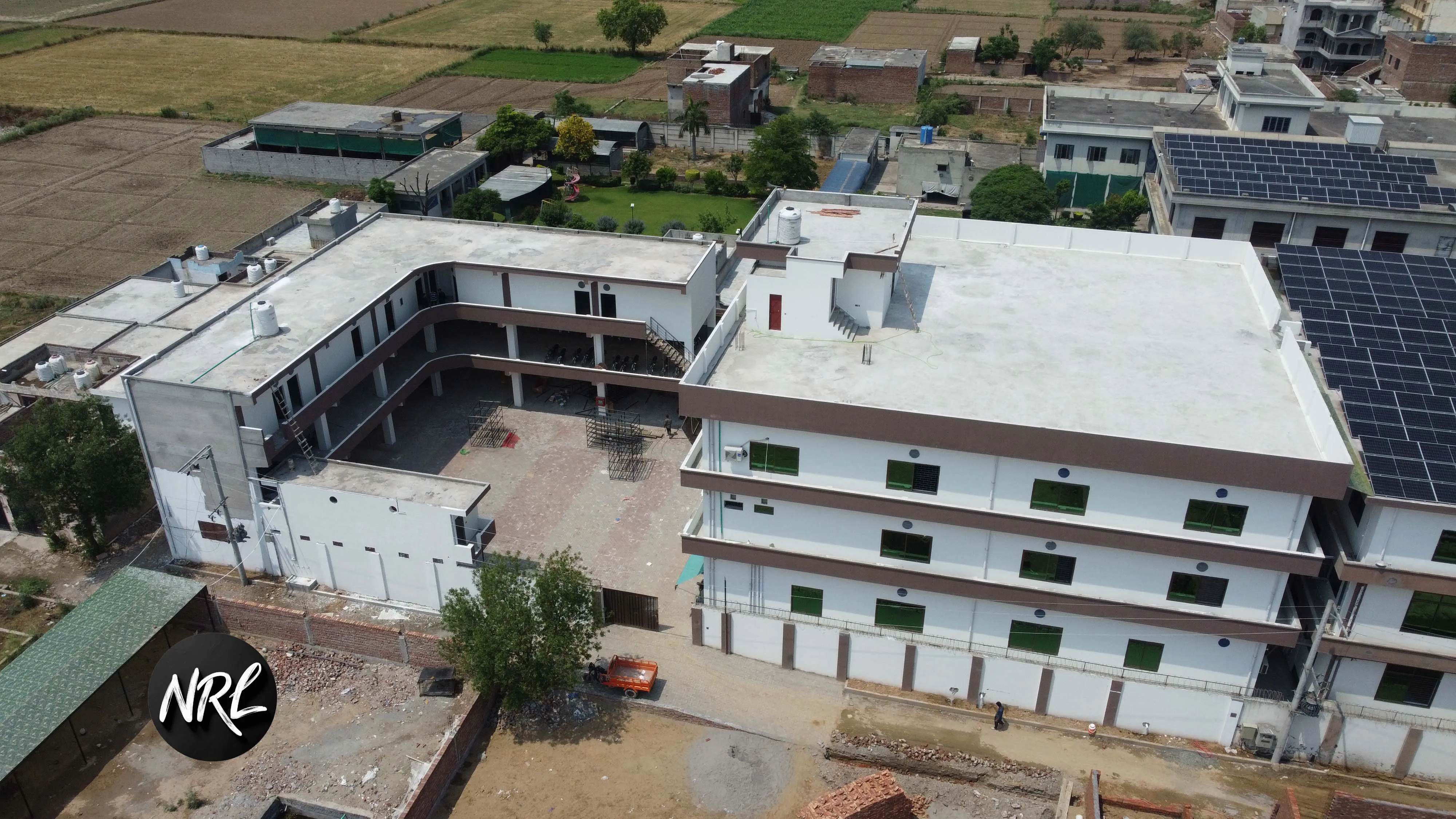 2025 100% cotton Wholesale Custom High Quality Fashion Style Embroidered 5-panel Trucker Cap Satin Lined 5-Panel Baseball Caps Ad86aec1191564297b188e22a6a6ce235n