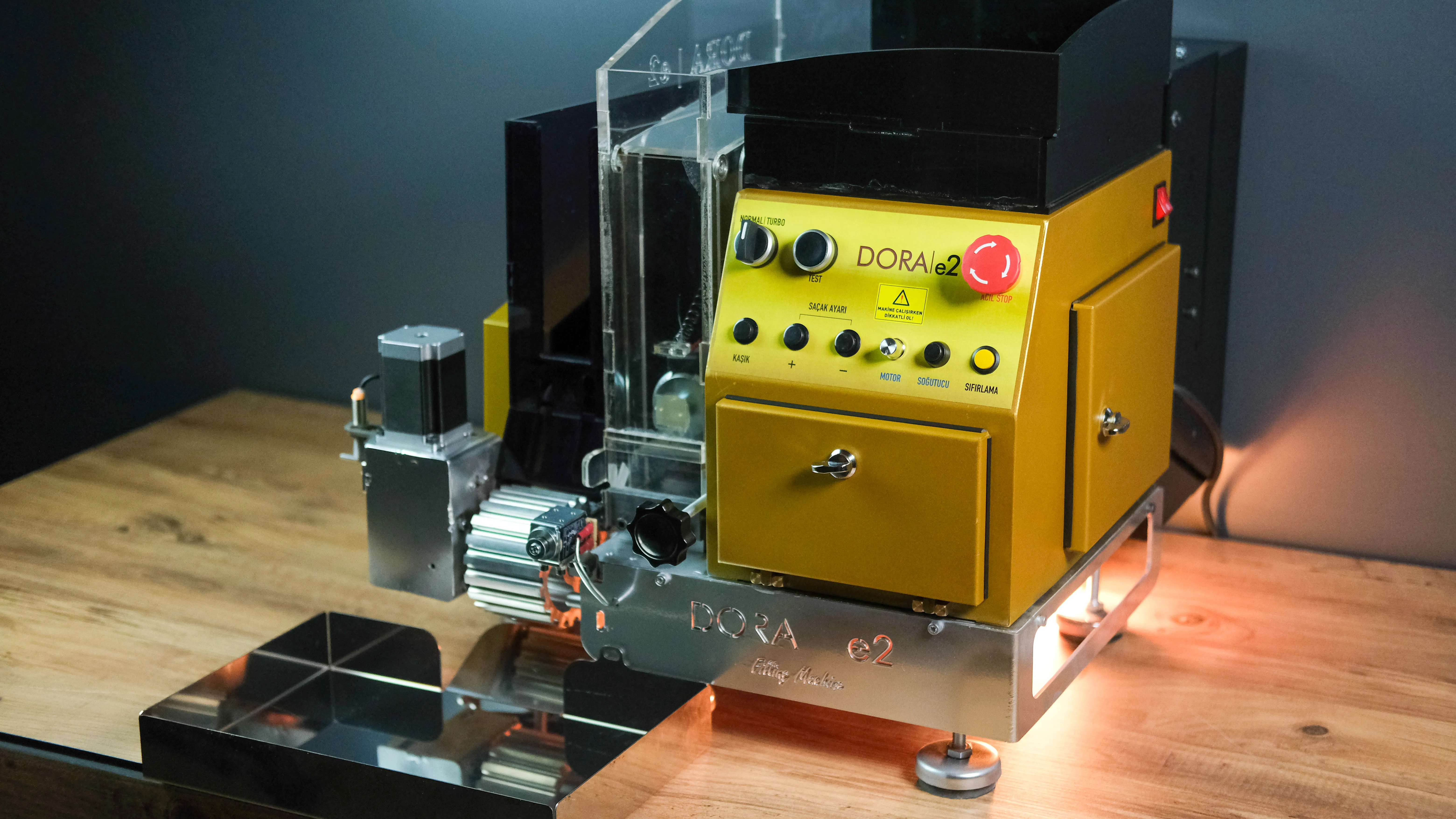 Cigarette Rolling Machine 8mm Automatic Operates Only With Electricity