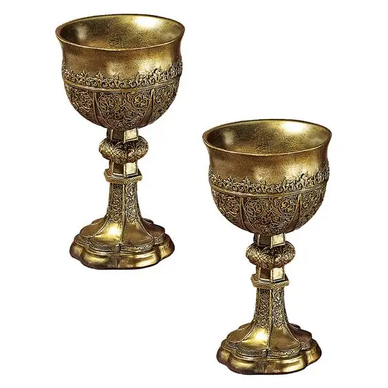 Modern Luxury Ciborium Christian Chalice With Paten Oem Customized