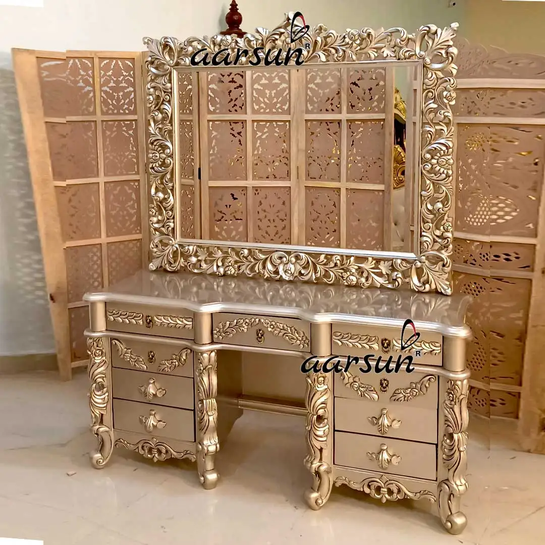 Wooden Royal Luxury Gold Bedroom Set In Antique Polish With High