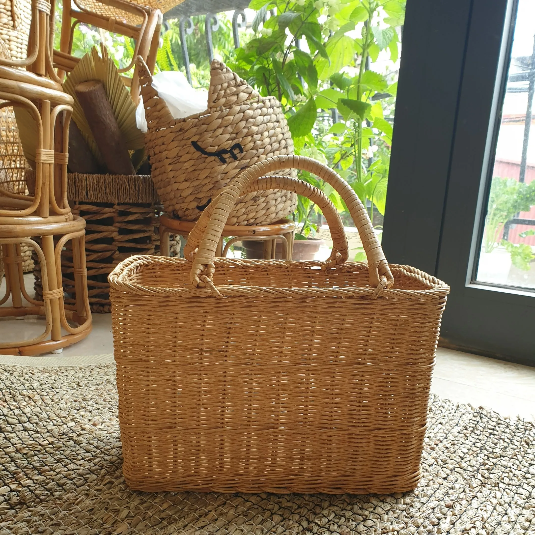 Best Price Natural Ecofriendly Rattan Bag With Handle/ Handmade Rattan Tote Bag Made In Vietnam