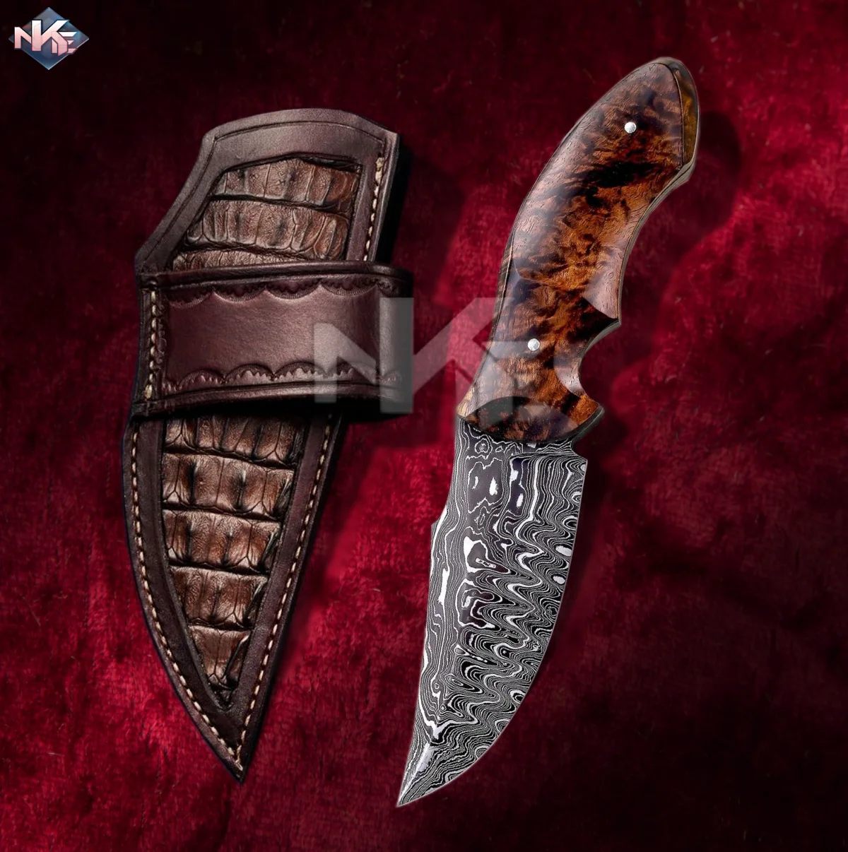 Strong Hand Crafted Fixed Blade Knife Damascus Steel Knife With Iron