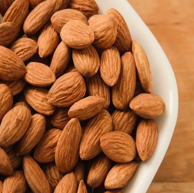 Natural Almonds Premium Pure Quality Nuts Smoked Almonds Wholesale