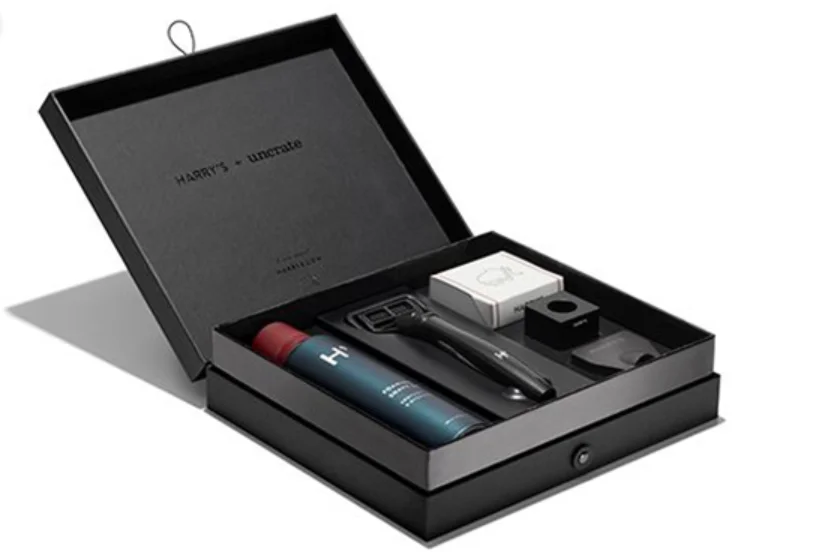luxury magnetic gift box with custom foam insert tray wholesale China