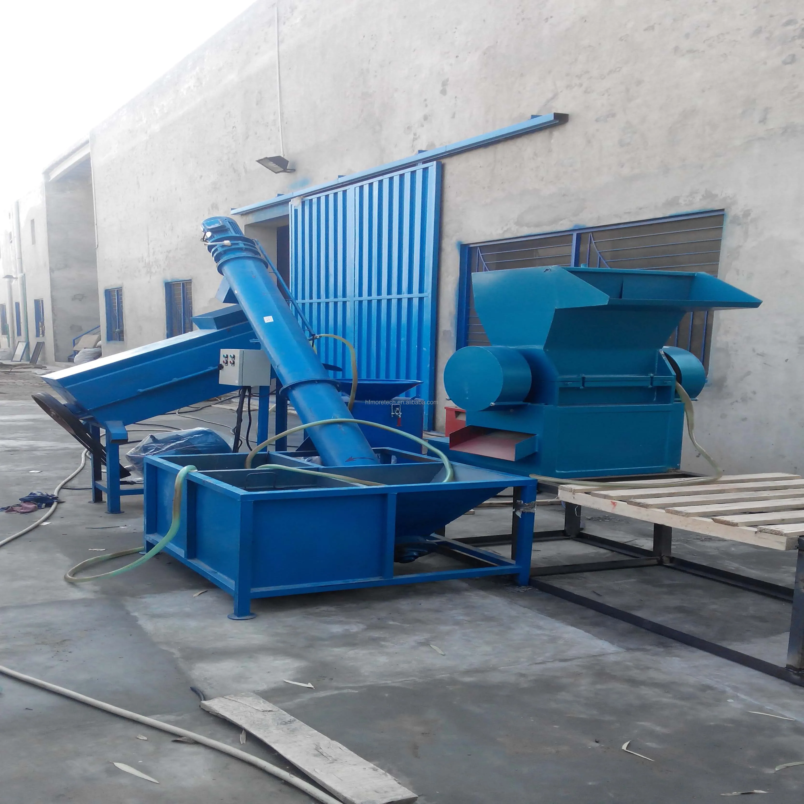 Recycling machines2.jpg