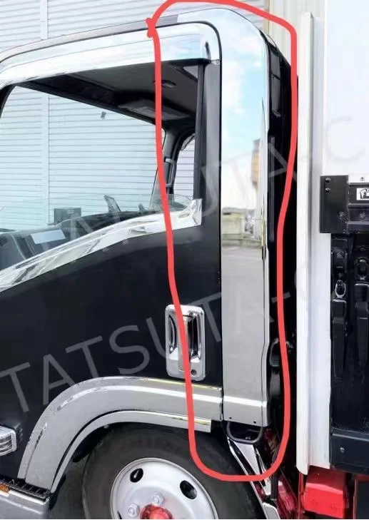 GHCD New Product High Quality Factory Price Chrome-plated Pillar for Japanese Truck Isuz Elf/700P manufacture
