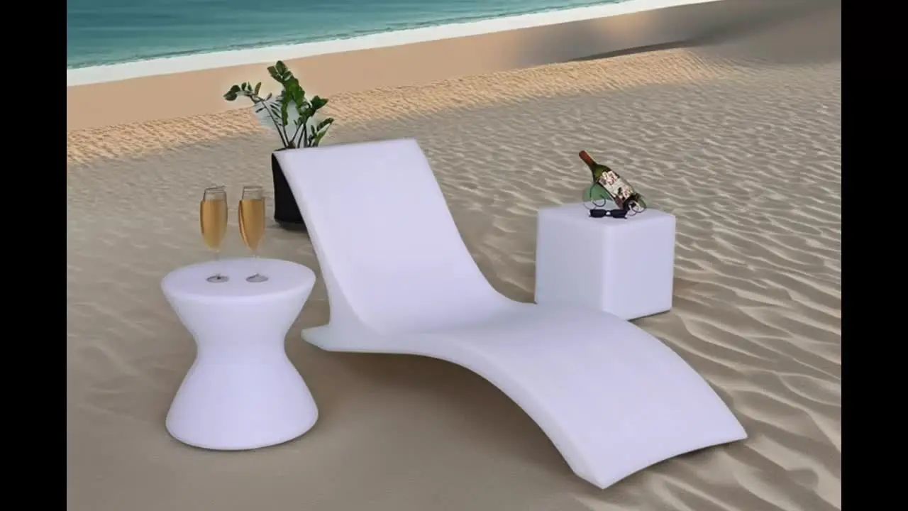 Waterproof Outdoor LED Lounge Chair with Cushion Plastic Sun