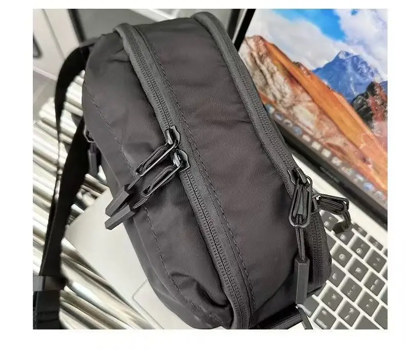 Unisex Japanese-Style New Lightweight Casual Fashion Multi-Pocket Crossbody Bag Waterproof Oxford Cloth Small Square Bag
