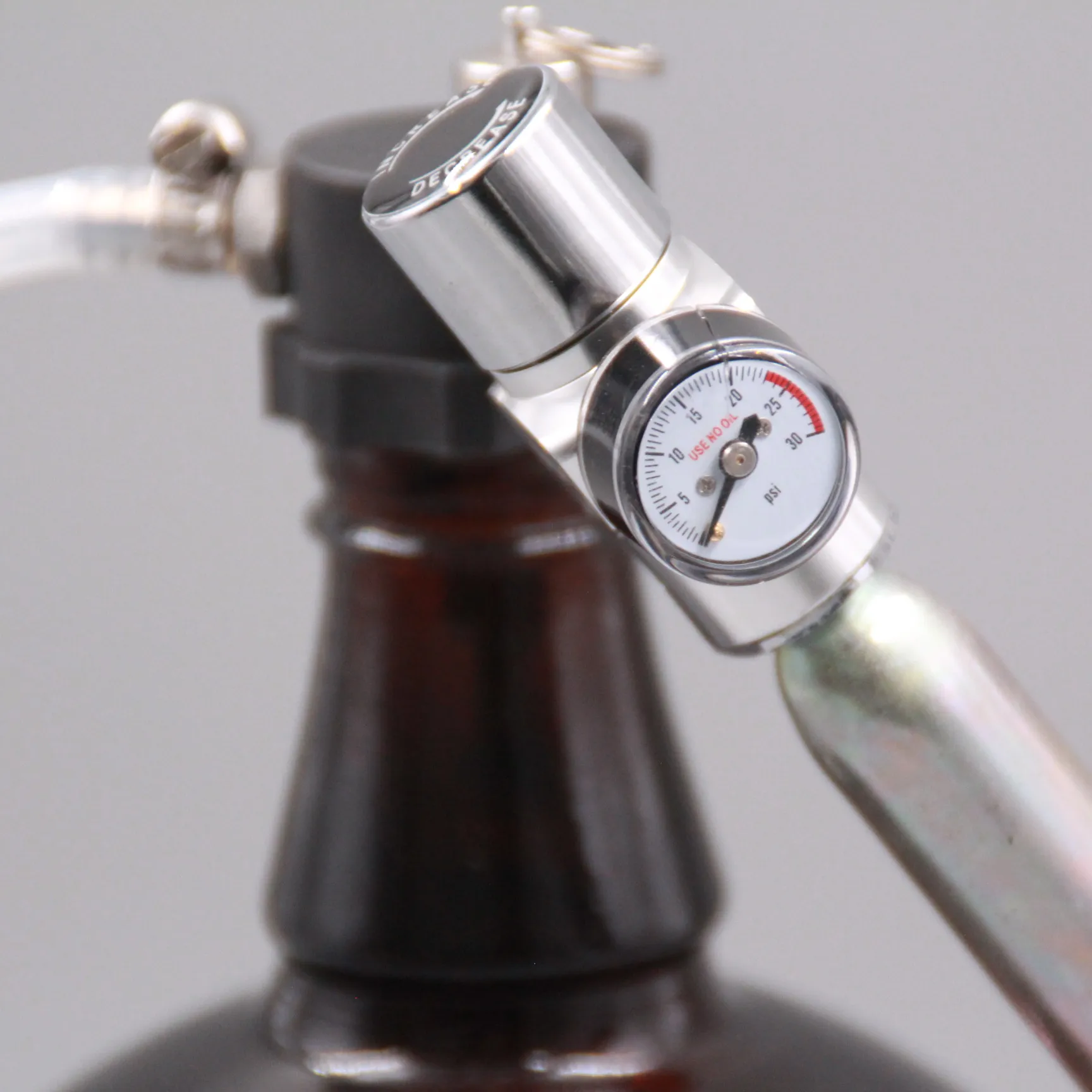 2l Glass Growler Co2 Tapping System Buy Mini Keg,3.6l Beer Keg,Keg With Co2 Tap System Product