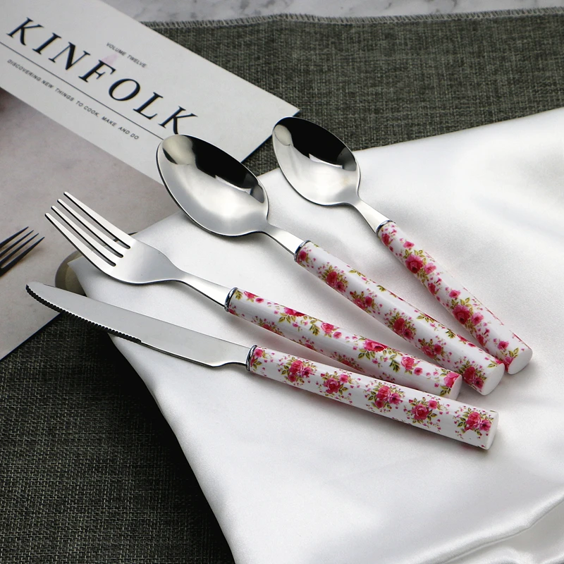 Stainless Steel Cutlery Set With Plastic Handle With Flower Pattern